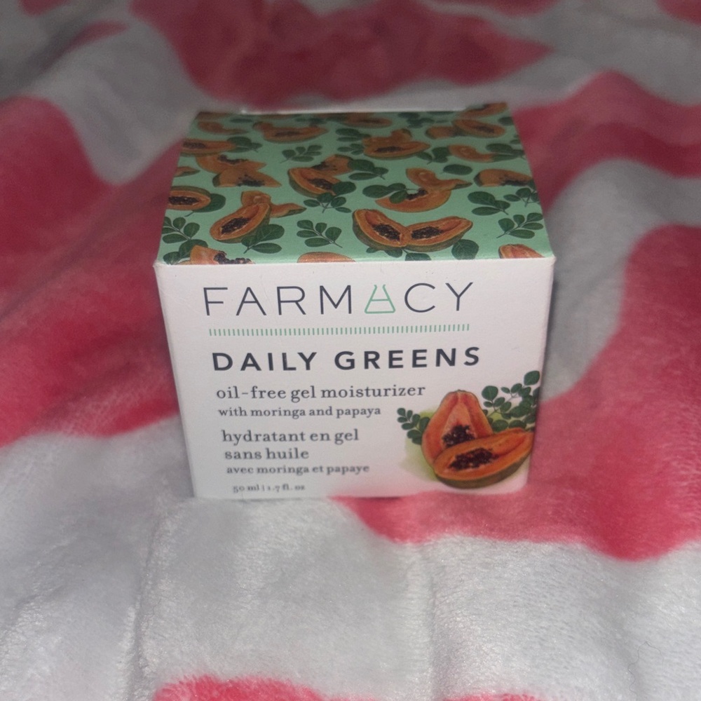 Farmacy Daily Greens Moisturizer with Papaya Design